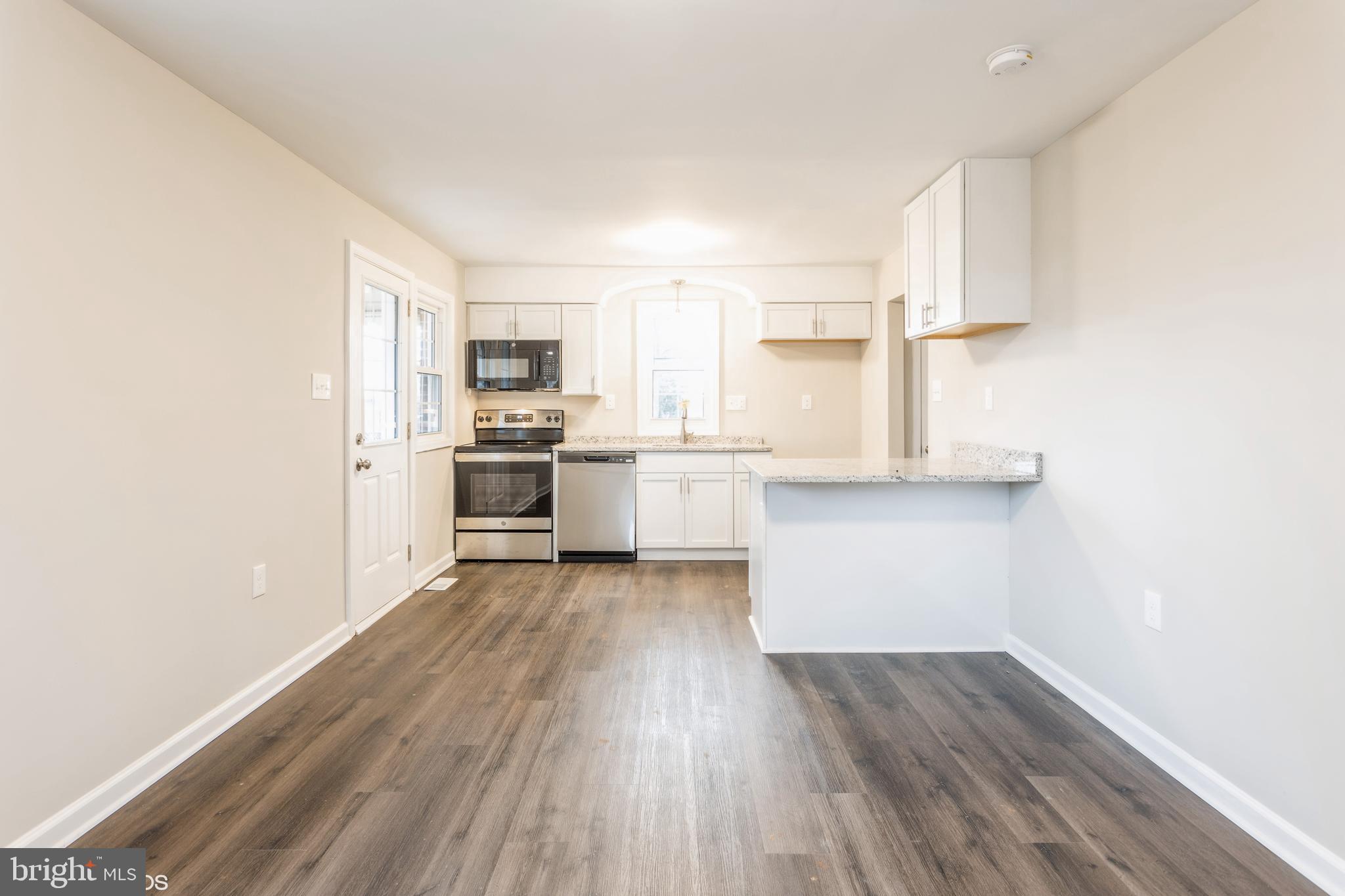 7018 Deerfield Road Pikesville, MD 21208 - Photo 7 of 15 Kitchen