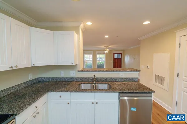 $279,000 | 1840 Candlewood Court, Unit 104, Charlottesville, VA 22903
