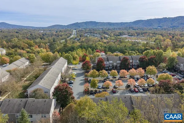 $279,000 | 1840 Candlewood Court, Unit 104, Charlottesville, VA 22903