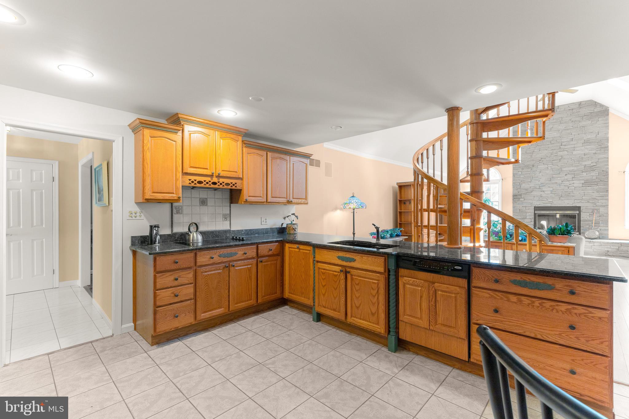12215 Shadetree Lane Laurel, MD 20708 - Photo 11 of 52 Kitchen