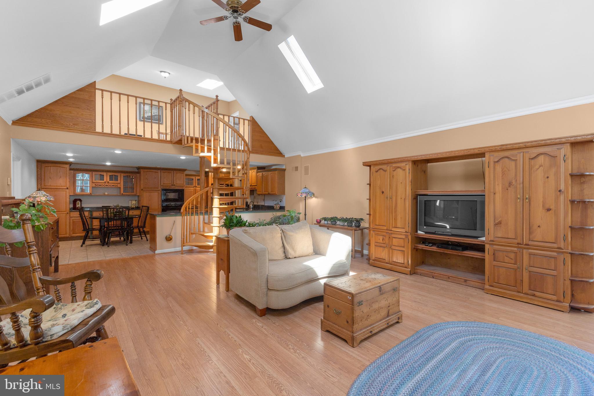 12215 Shadetree Lane Laurel, MD 20708 - Photo 15 of 52 Family Room