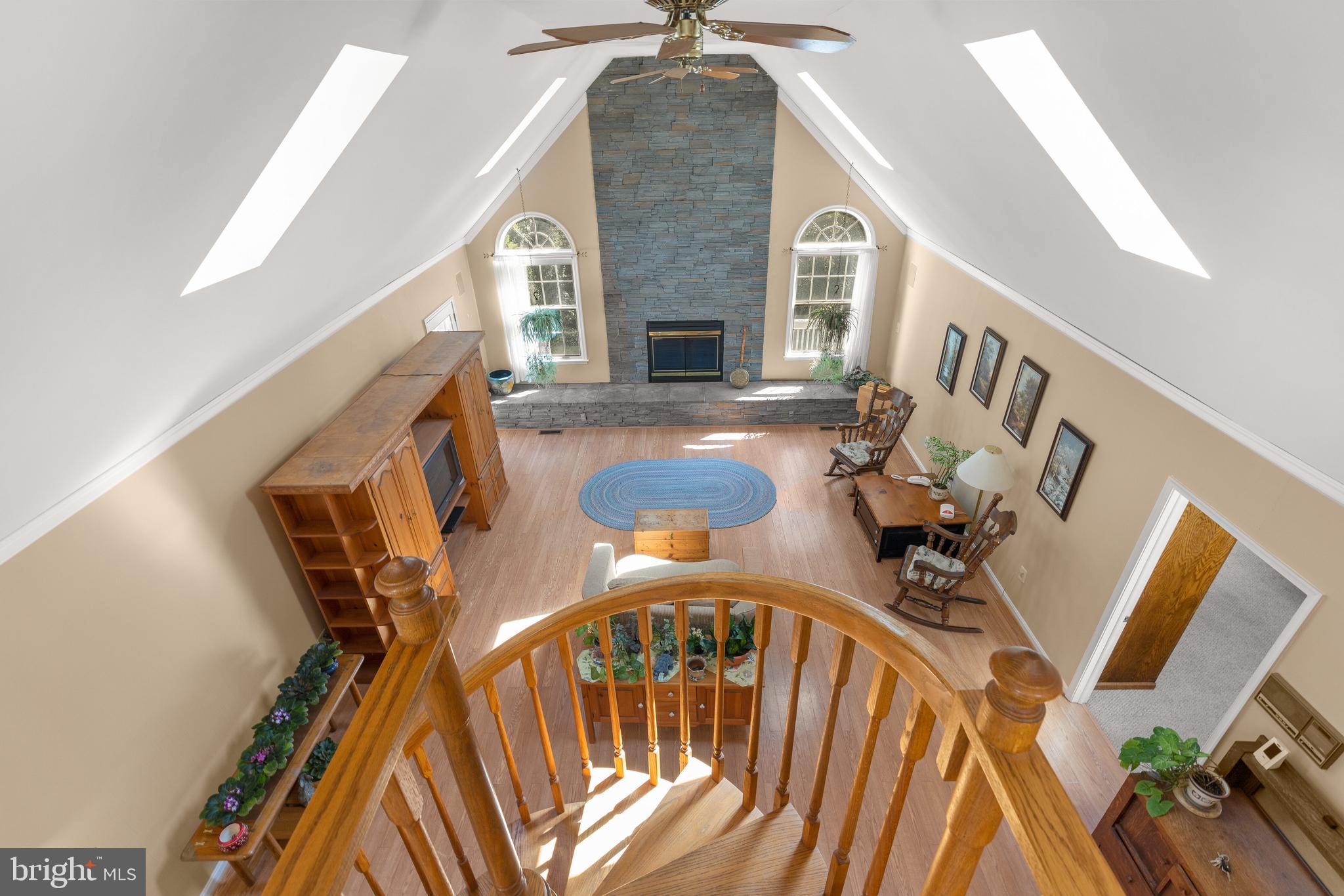 12215 Shadetree Lane Laurel, MD 20708 - Photo 18 of 52 Family Room