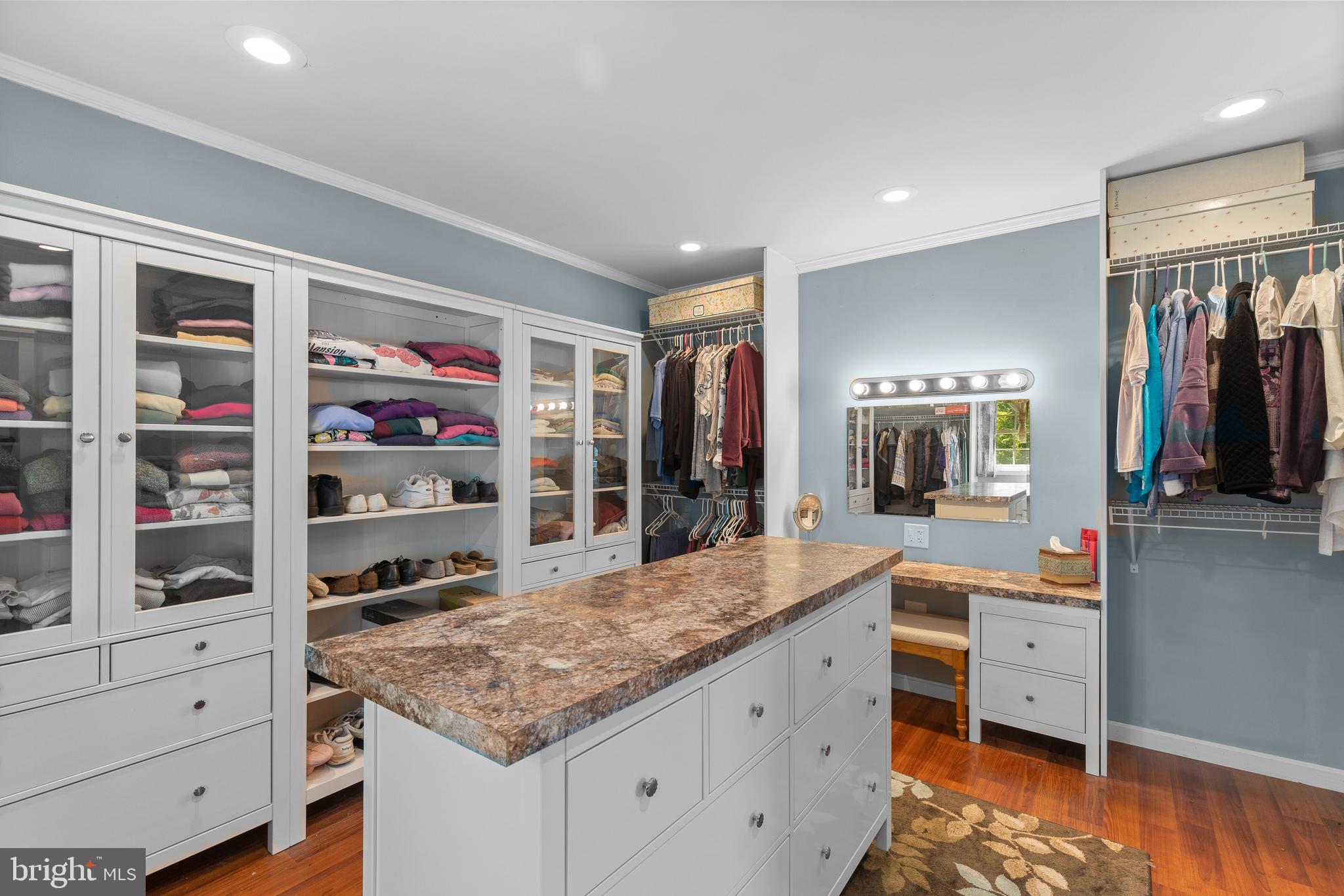 12215 Shadetree Lane Laurel, MD 20708 - Photo 31 of 52 "Her" Walk-in Closet