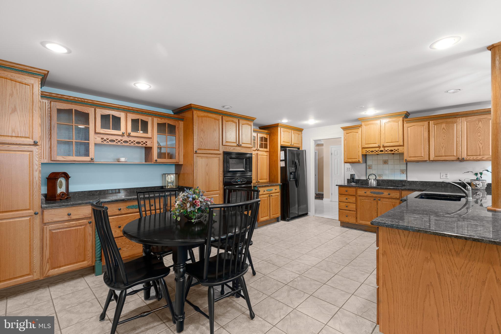12215 Shadetree Lane Laurel, MD 20708 - Photo 9 of 52 Kitchen