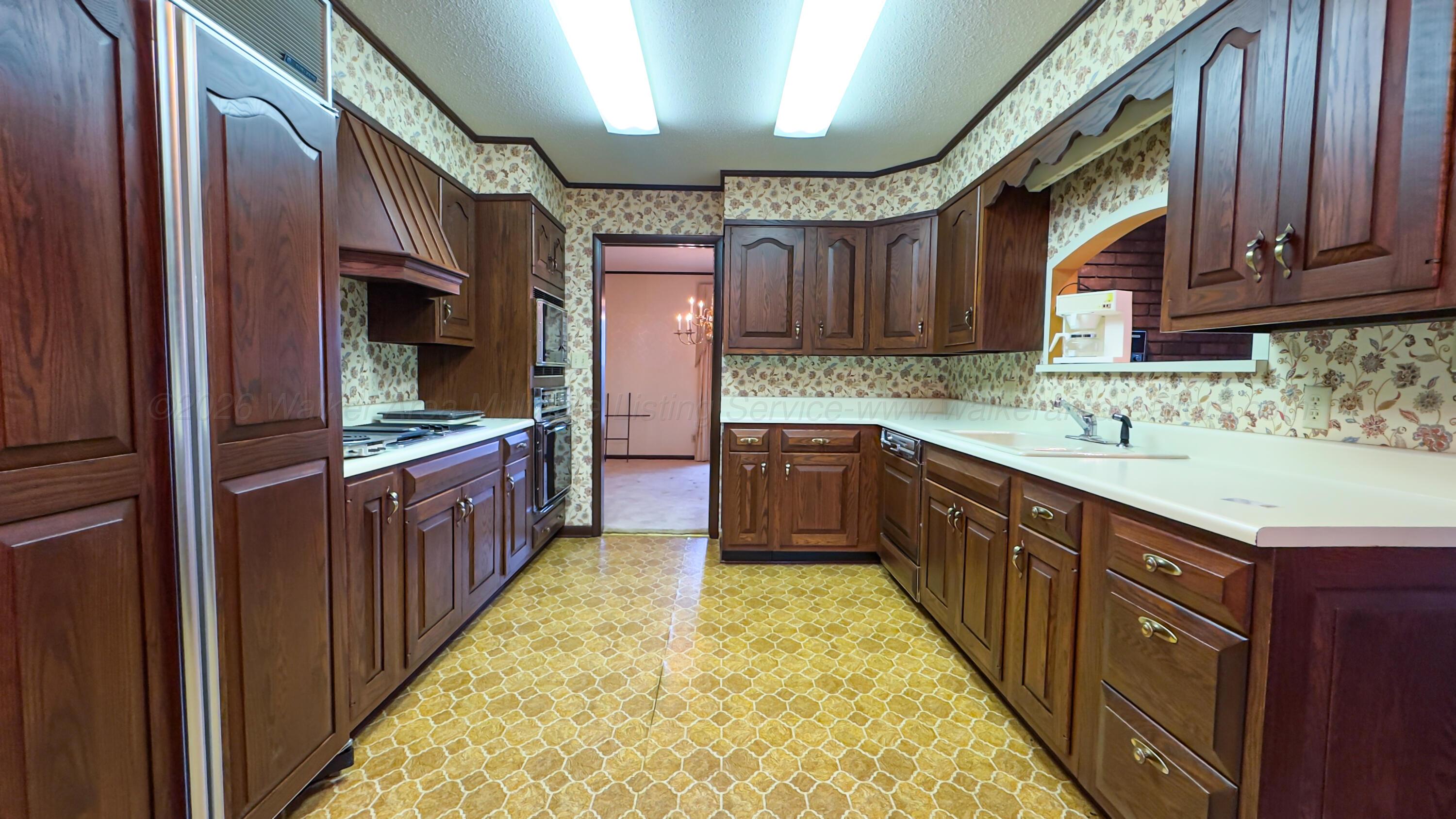1845 Roberts Road Hamilton, AL 35570 - Photo 6 of 47 Kitchen