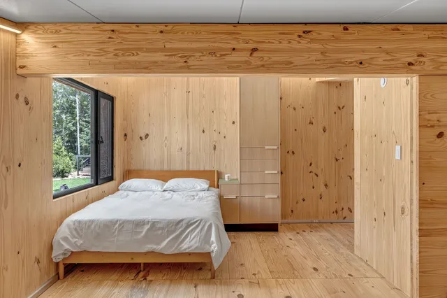 $599,900 | 36 Waters Edge Way, Unit B, Tracy City, TN 37387