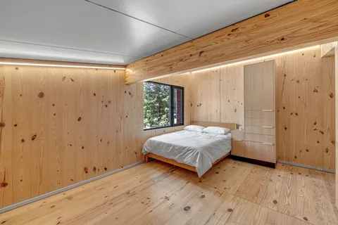 $599,900 | 36 Waters Edge Way, Unit B, Tracy City, TN 37387