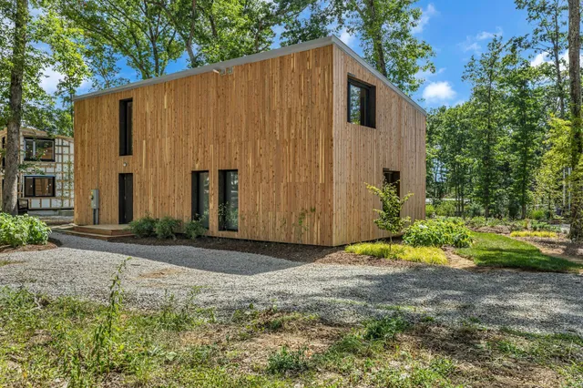 $599,900 | 36 Waters Edge Way, Unit B, Tracy City, TN 37387