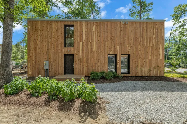 $599,900 | 36 Waters Edge Way, Unit B, Tracy City, TN 37387