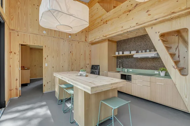 $599,900 | 36 Waters Edge Way, Unit B, Tracy City, TN 37387