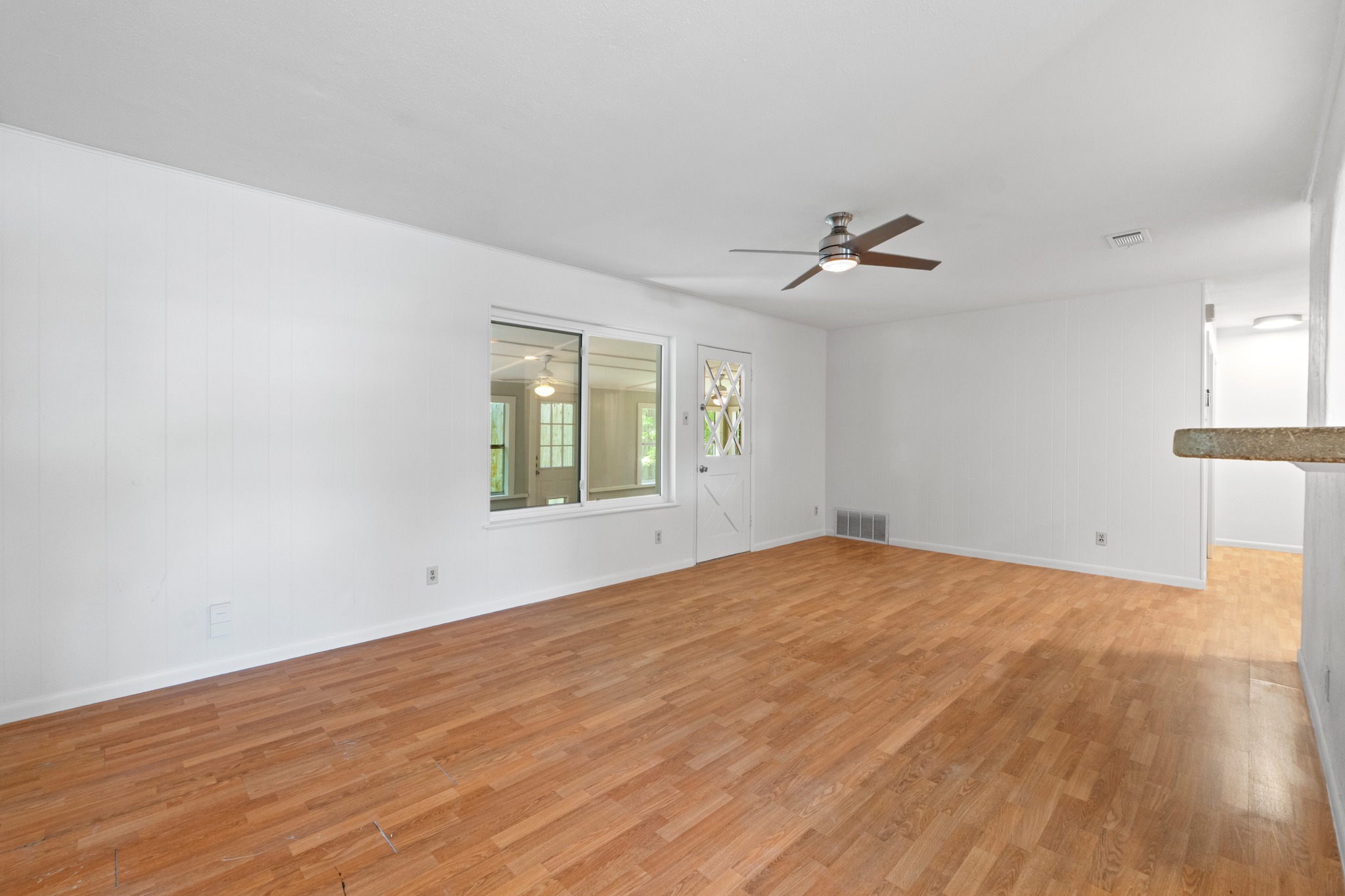 6005 Leisure Run Road Austin, TX 78745 - Photo 8 of 28