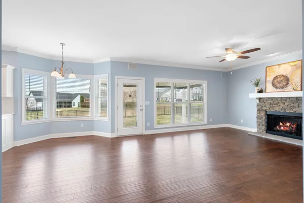 $564,900 | 44 Hammock Court, Winchester, TN 37398