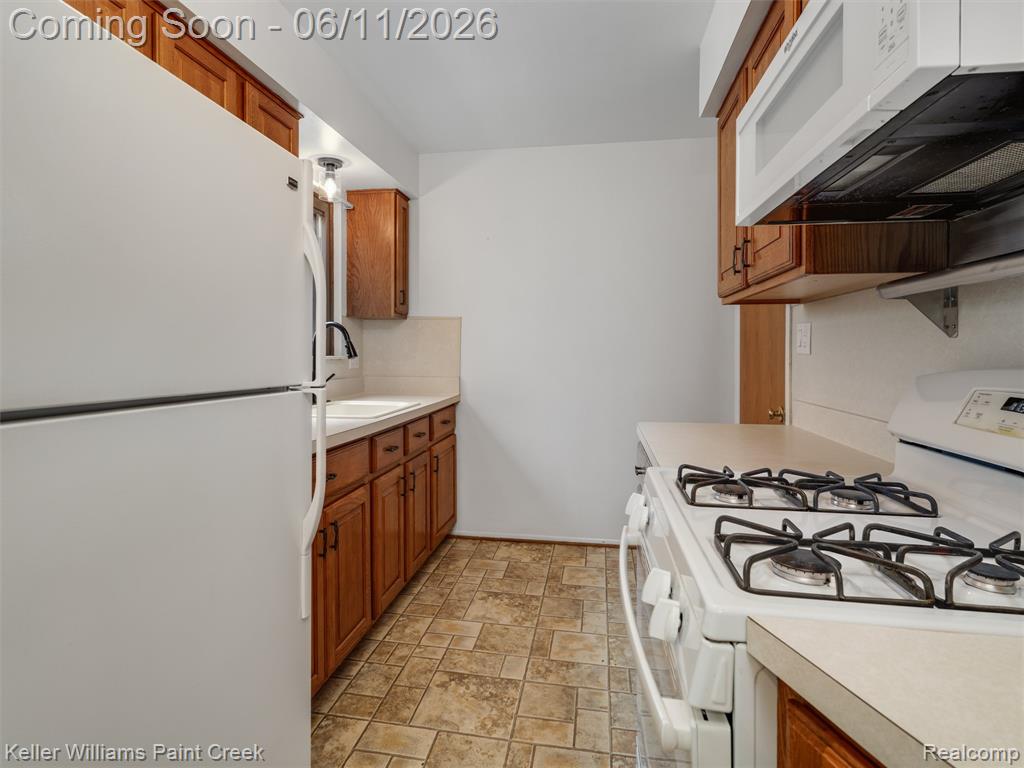 29720 Merrick Avenue Warren, MI 48092 - Photo 5 of 50