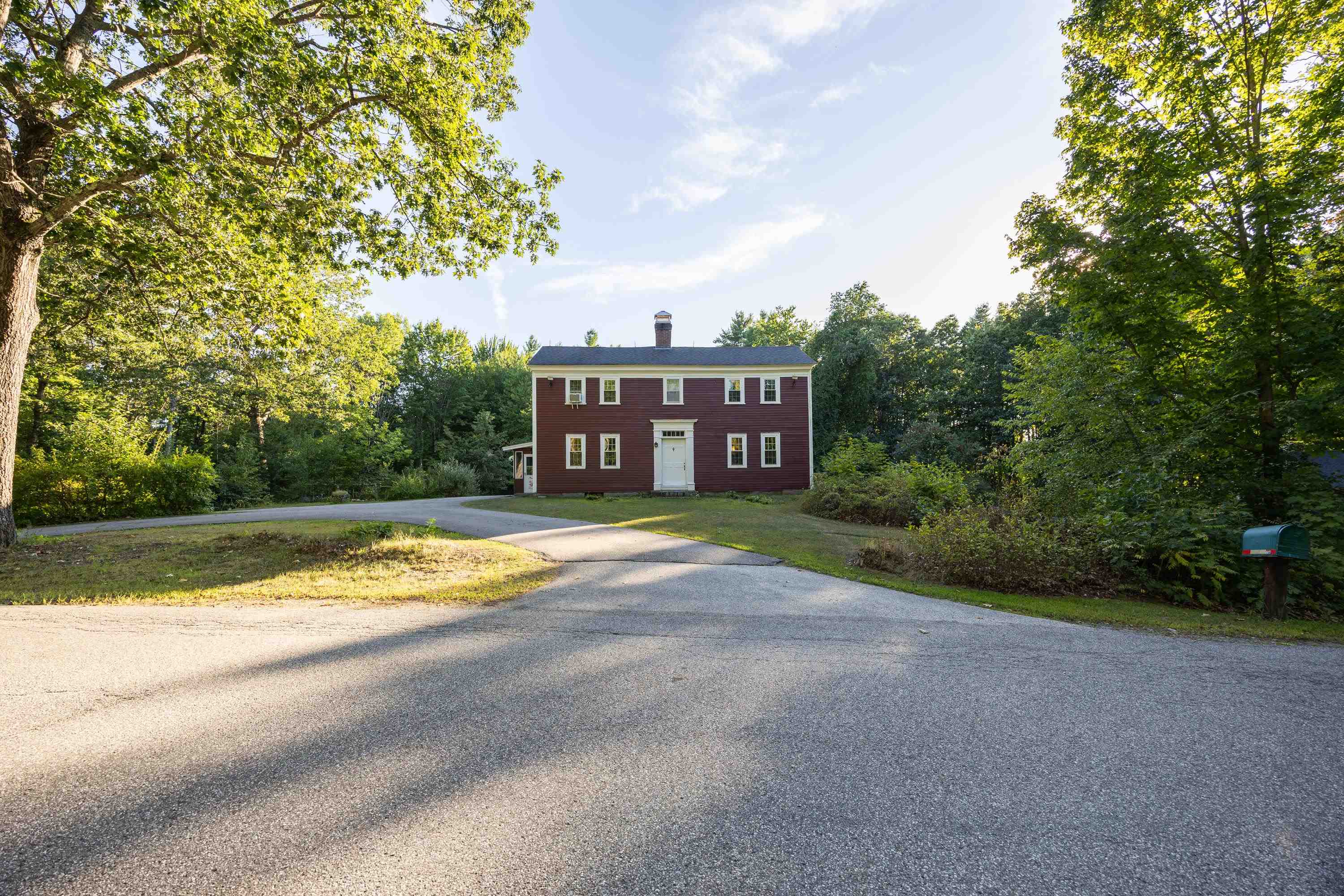 738 Robinson Road Pembroke, NH 03275 - Photo 3 of 58