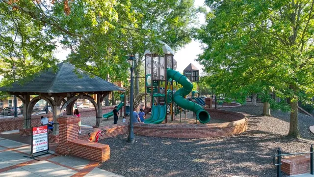 $296,888 | 4138 Crape Myrtle Lane, Duluth, GA 30096