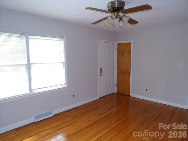 $300,000 | 886 Hess Road, Concord, NC 28025