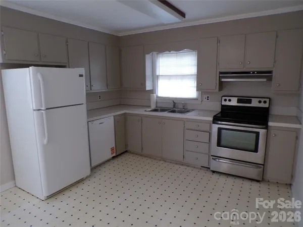 $300,000 | 886 Hess Road, Concord, NC 28025