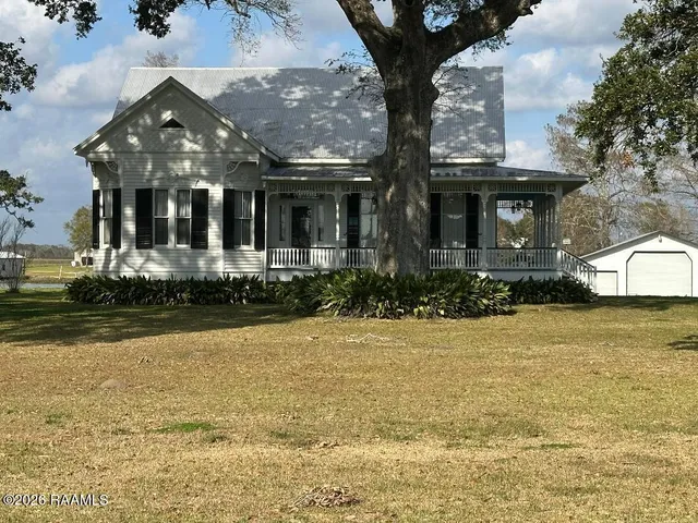 $585,000 | 8908 Highway 182, Franklin, LA 70538