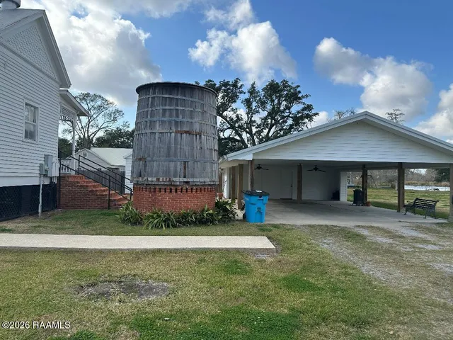 $585,000 | 8908 Highway 182, Franklin, LA 70538