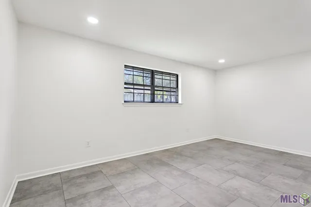 $2,300 | 5705 Antioch Boulevard, St. George, LA 70817