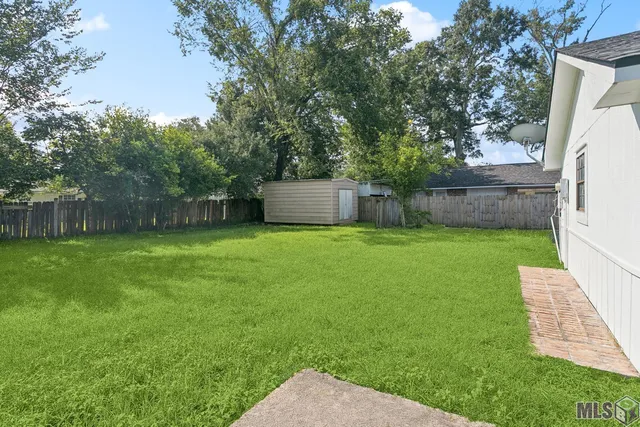 $2,300 | 5705 Antioch Boulevard, St. George, LA 70817
