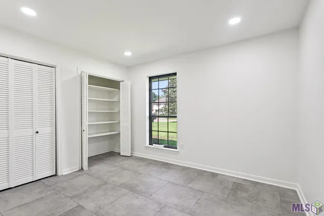 $2,300 | 5705 Antioch Boulevard, St. George, LA 70817