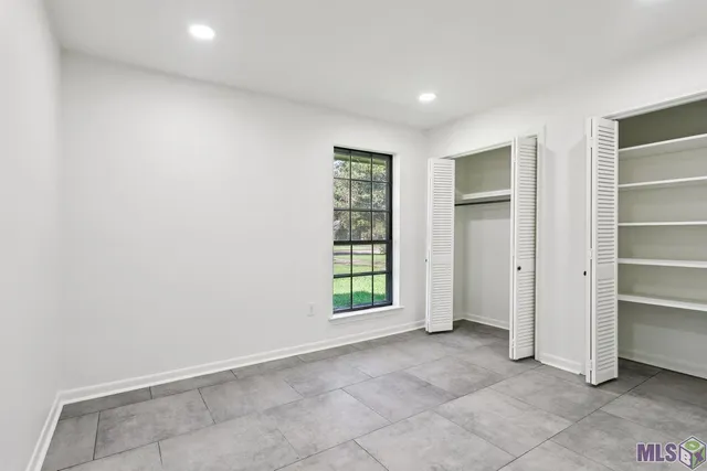 $2,300 | 5705 Antioch Boulevard, St. George, LA 70817