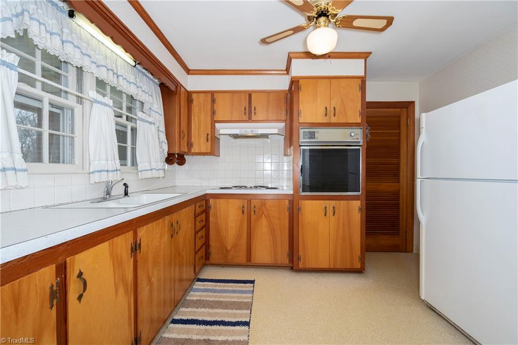 817 Ransom Road Winston-Salem, NC 27106 - Photo 8 of 25 Gallery Image 8