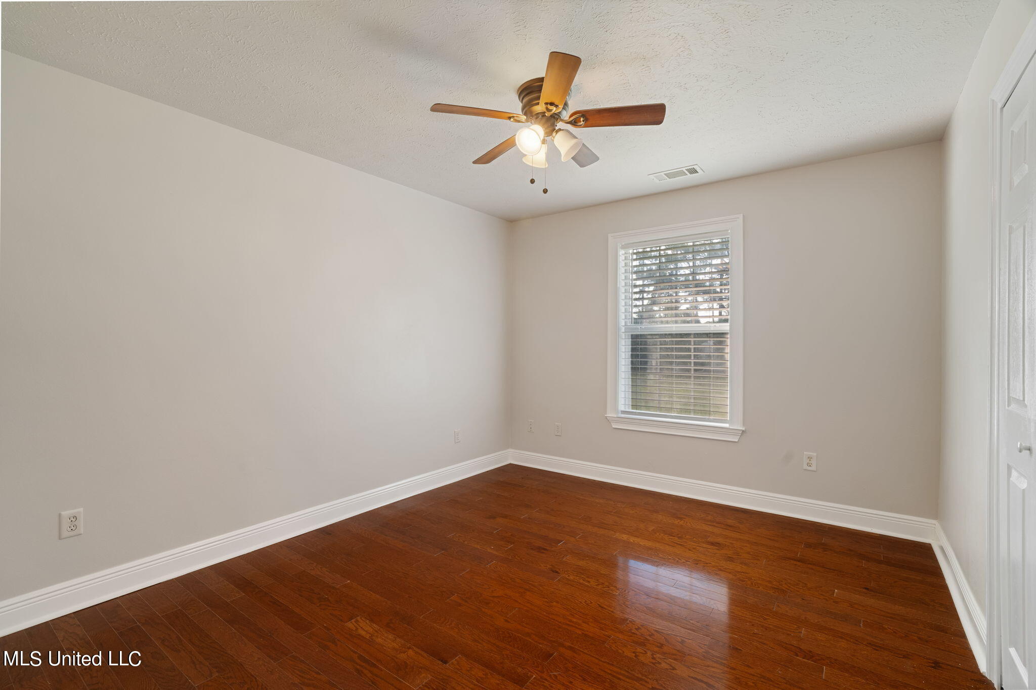 28 Houston Road Poplarville, MS 39470 - Photo 36 of 56 28_Houston_Rd-32