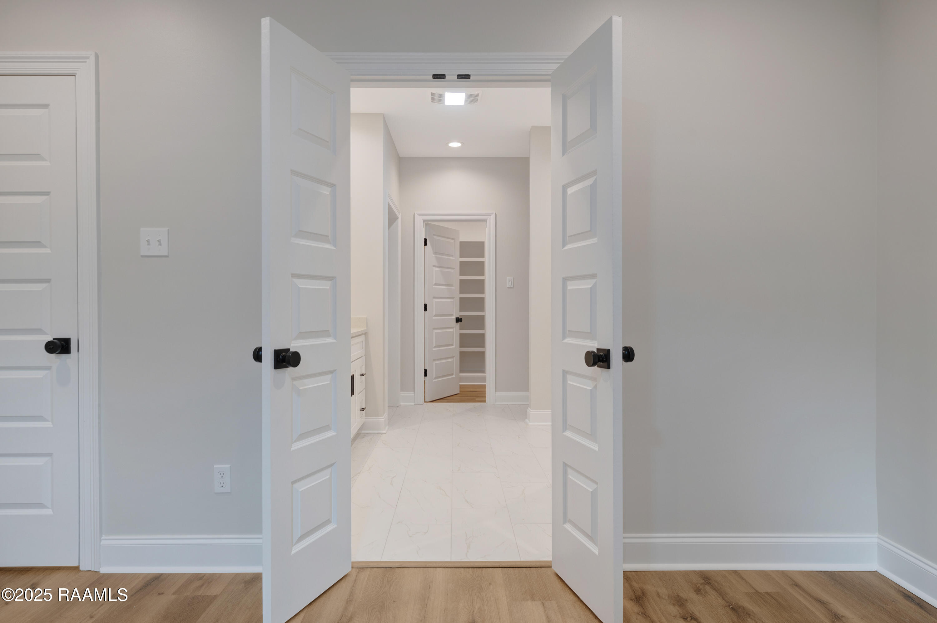 300 Ave B, Unit D Broussard, LA 70518 - Photo 11 of 19 203 E Second-12