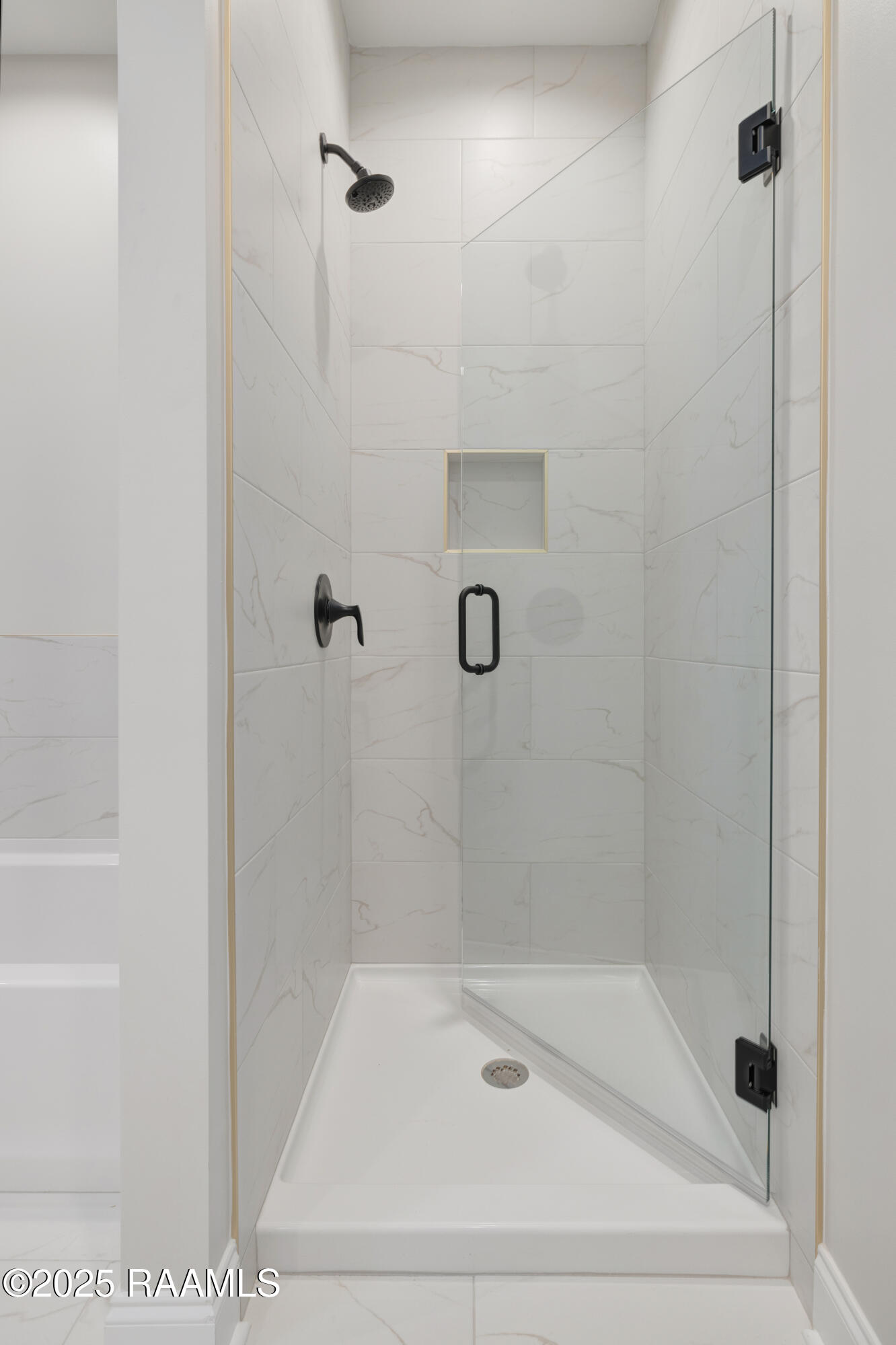 300 Ave B, Unit D Broussard, LA 70518 - Photo 15 of 19 203 E Second-16