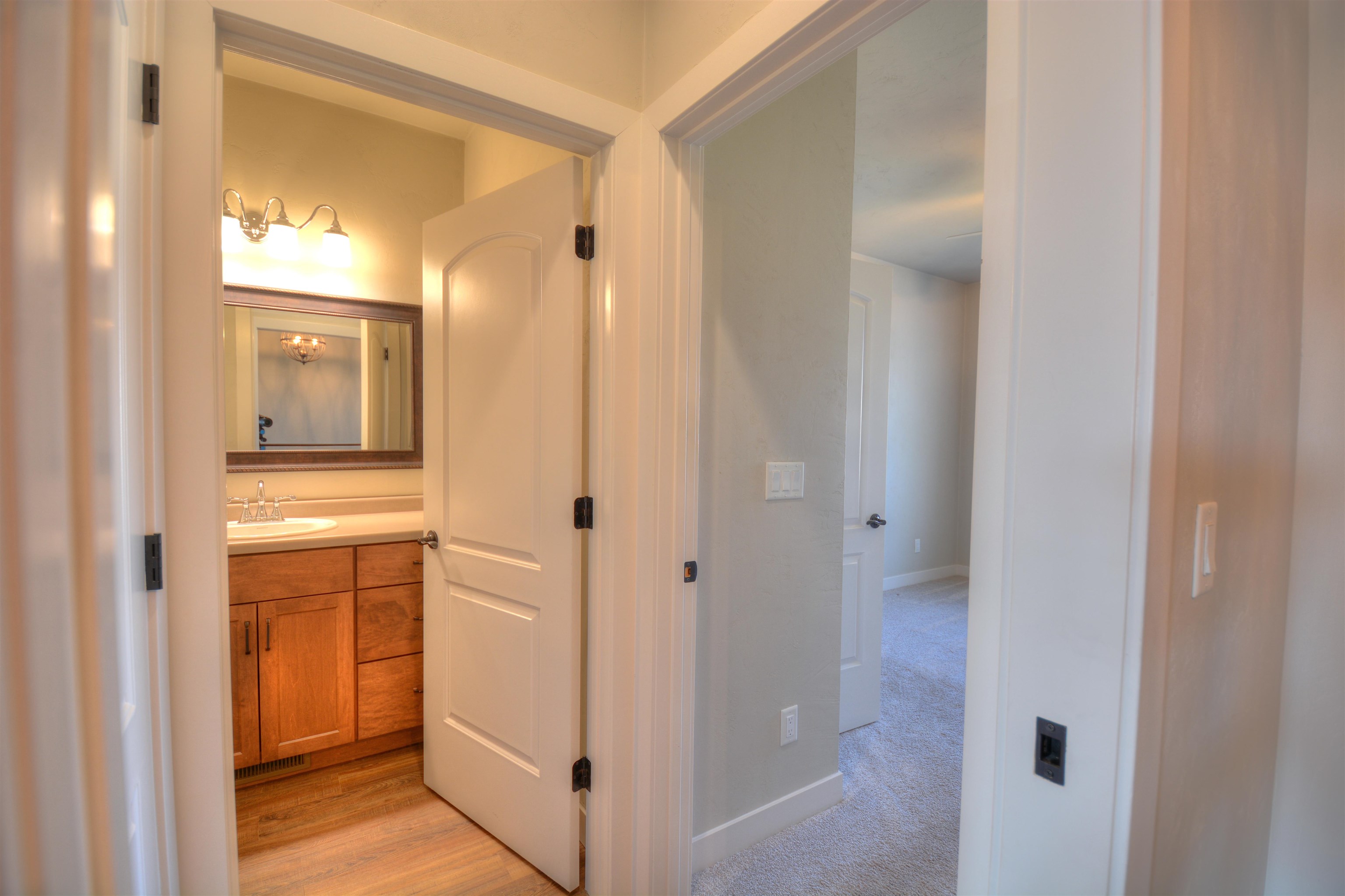 4499 West Trasino Way Appleton, WI 54913 - Photo 4 of 39