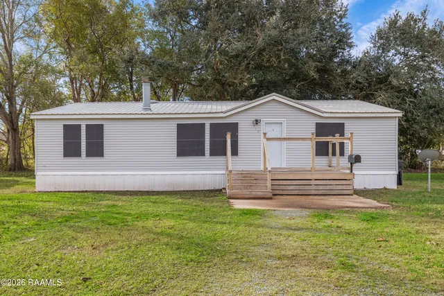 $130,000 | 913 West 10th Street, Kaplan, LA 70548