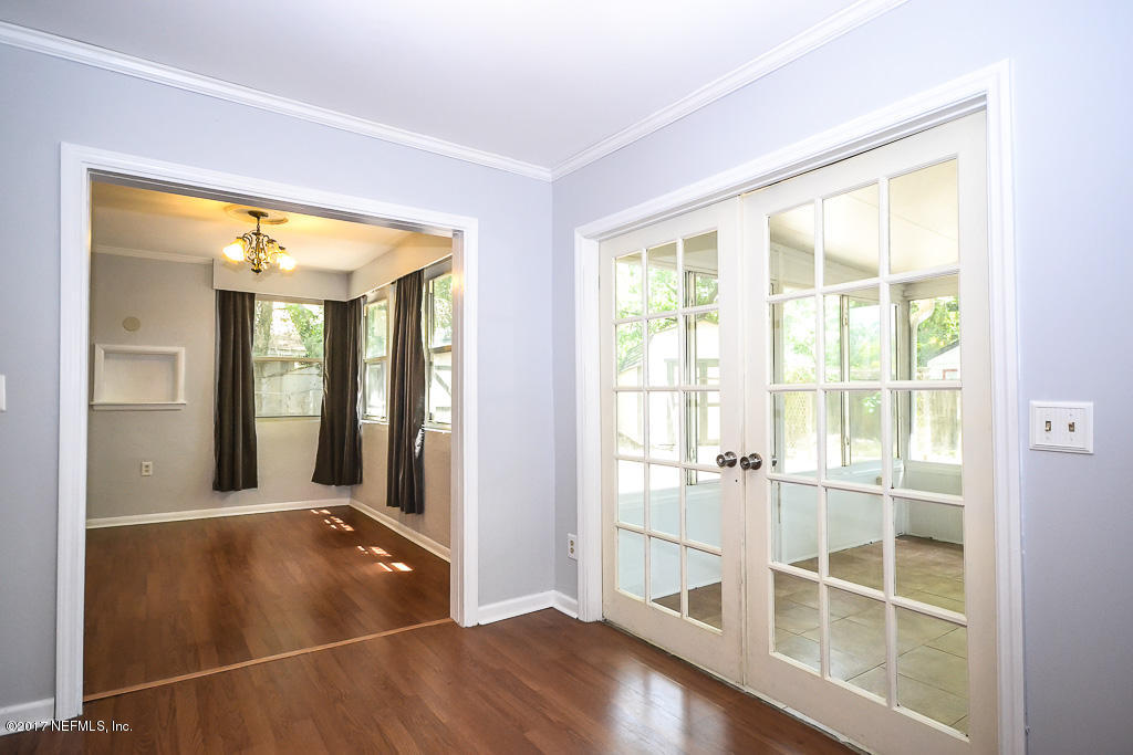 5333 Stetson Road Jacksonville, FL 32207 - Photo 11 of 32 DSC_0593