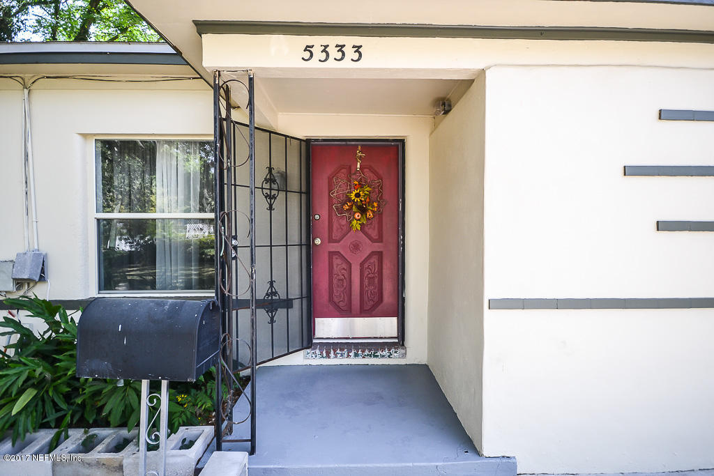 5333 Stetson Road Jacksonville, FL 32207 - Photo 2 of 32 DSC_0566