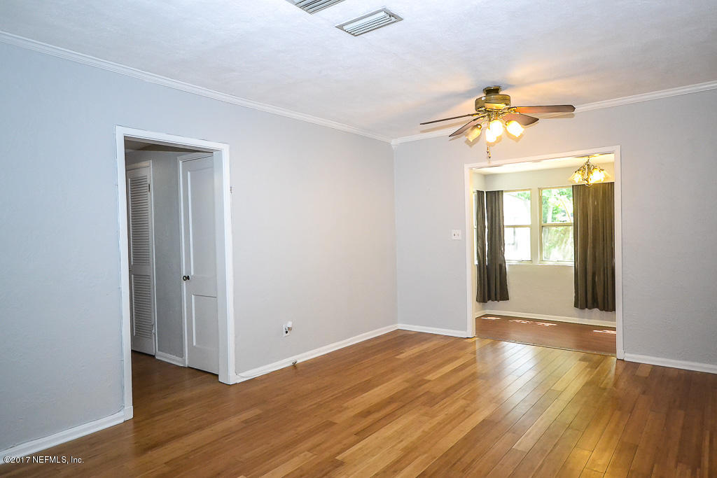 5333 Stetson Road Jacksonville, FL 32207 - Photo 5 of 32 DSC_0576