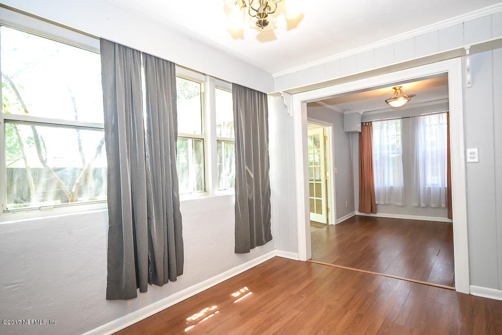 5333 Stetson Road Jacksonville, FL 32207 - Photo 8 of 32 DSC_0590