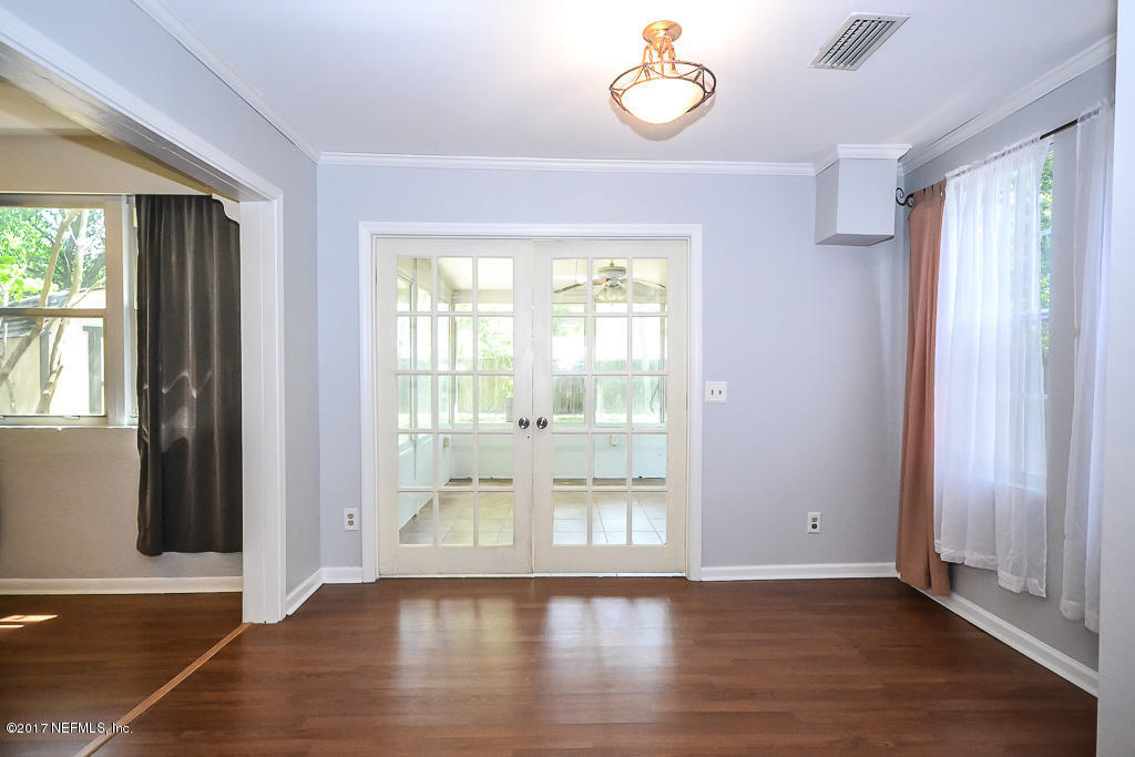 5333 Stetson Road Jacksonville, FL 32207 - Photo 10 of 32 DSC_0592