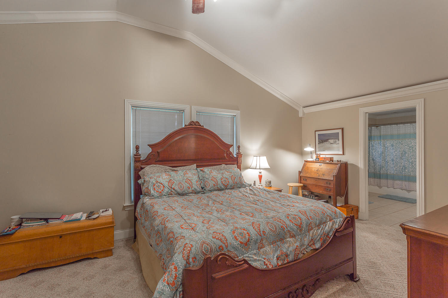 2516 Corral Road Signal Mountain, TN 37377 - Photo 21 of 39 2516 Corral Interiors-8