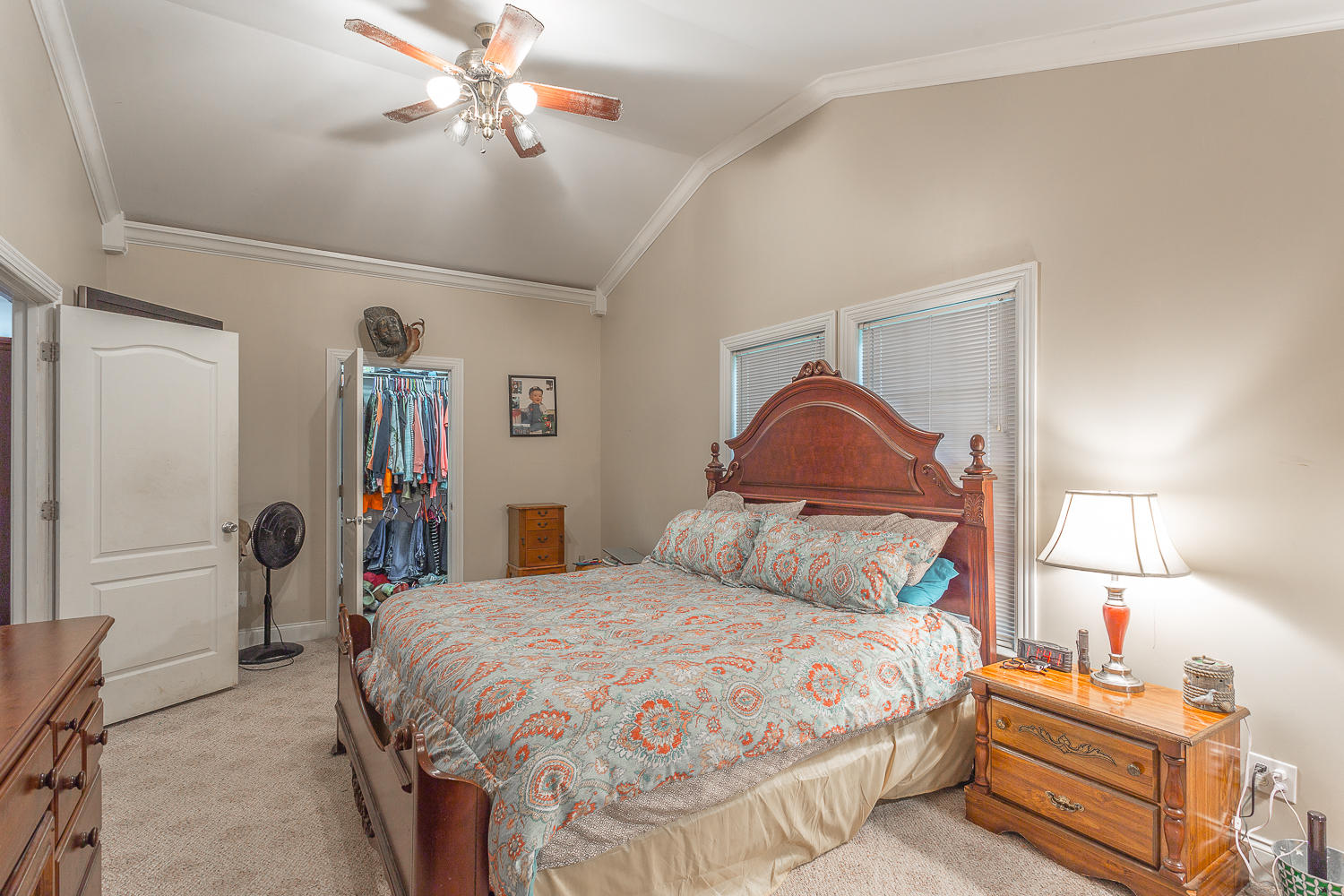 2516 Corral Road Signal Mountain, TN 37377 - Photo 22 of 39 2516 Corral Interiors-11