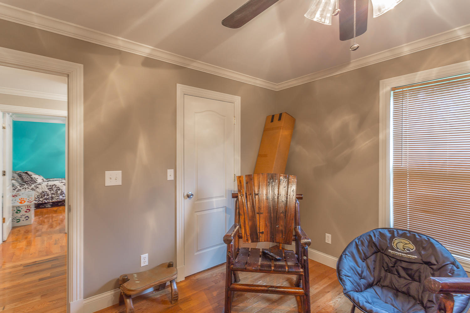 2516 Corral Road Signal Mountain, TN 37377 - Photo 33 of 39 2516 Corral Interiors-39