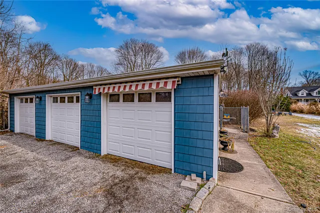 $699,990 | 1451 Locust Avenue, Bohemia, NY 11716