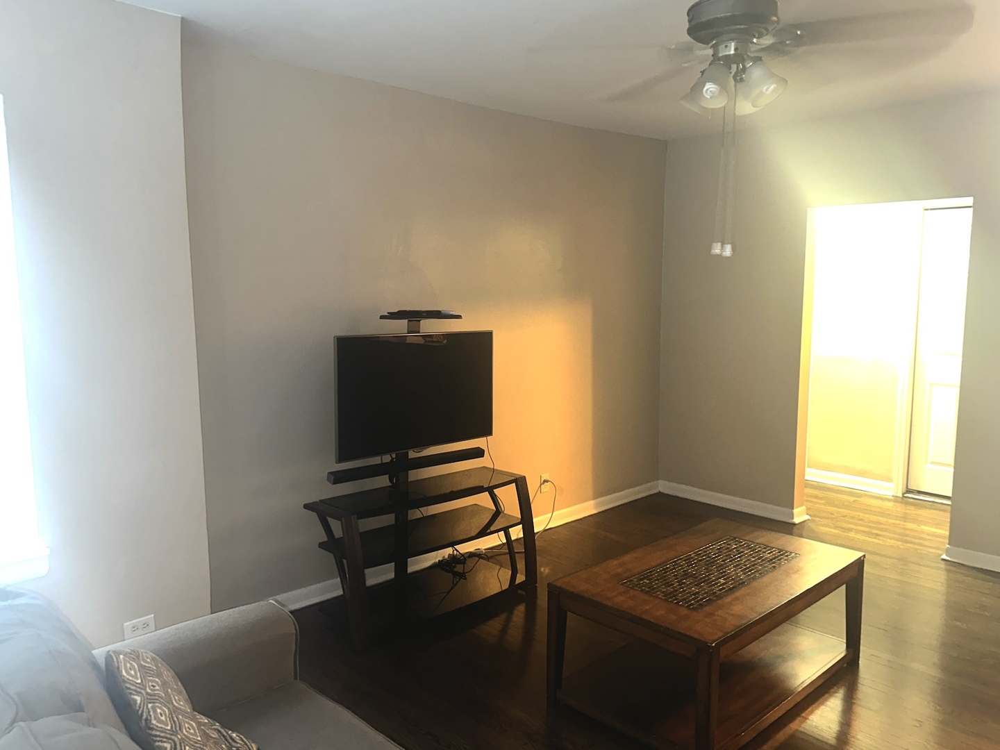 3752 West Giddings Street, Unit 3 Chicago, IL 60625 - Photo 5 of 20