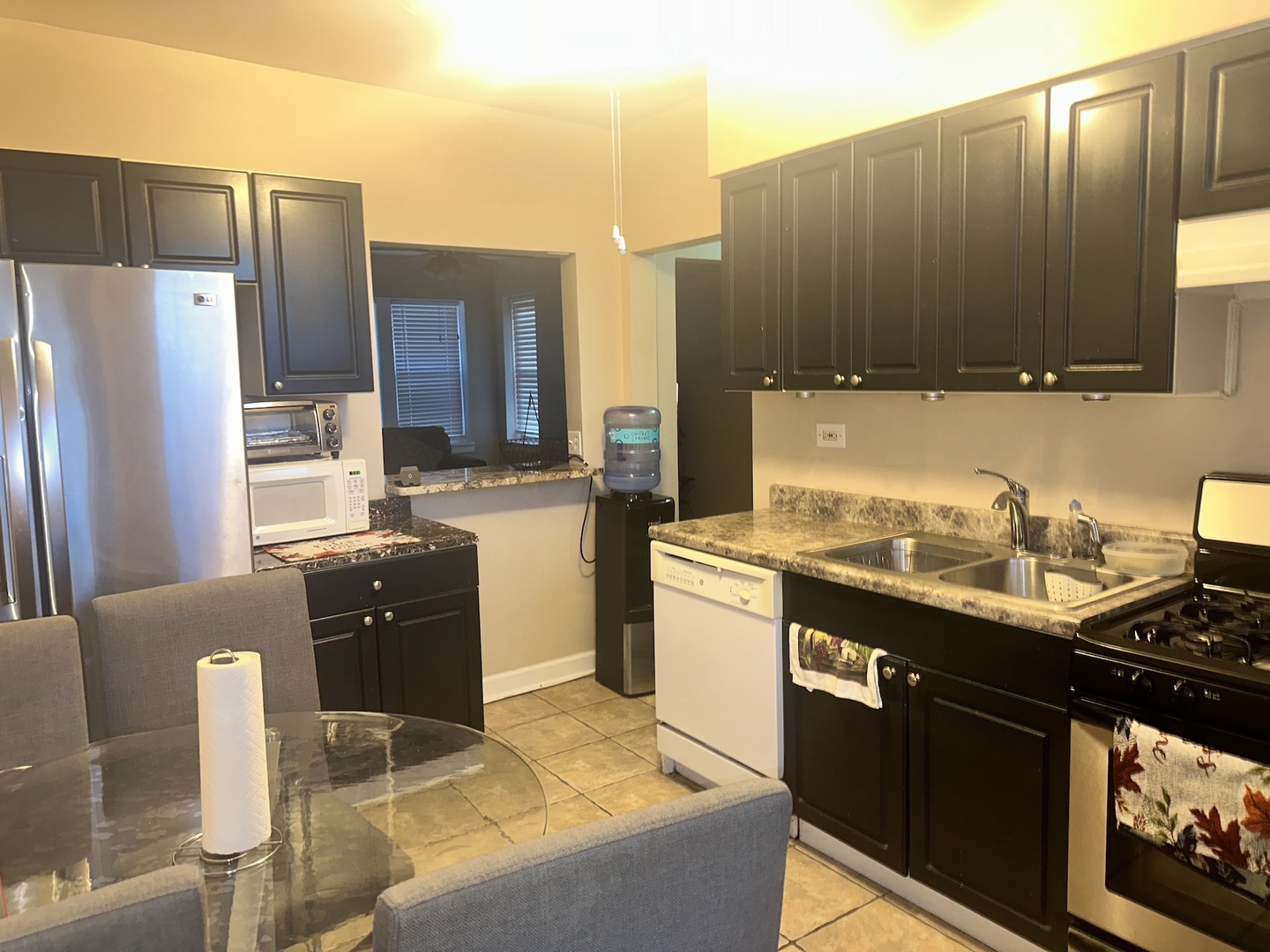 3752 West Giddings Street, Unit 3 Chicago, IL 60625 - Photo 8 of 20