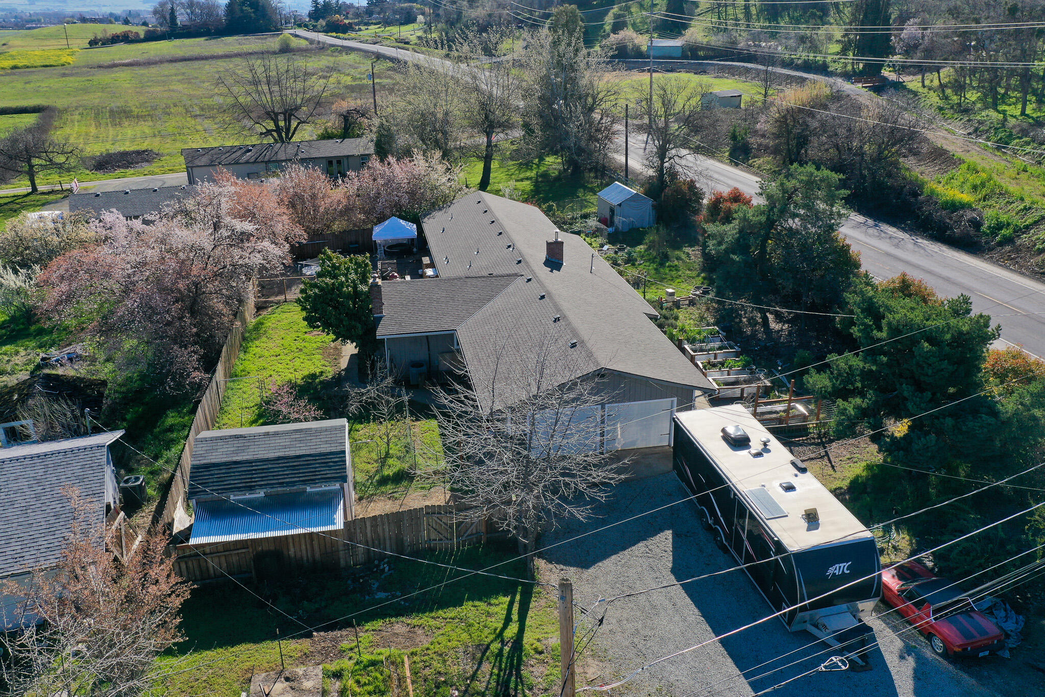 994 South Stage Road Medford, OR 97501 - Photo 1 of 38 DJI_0598