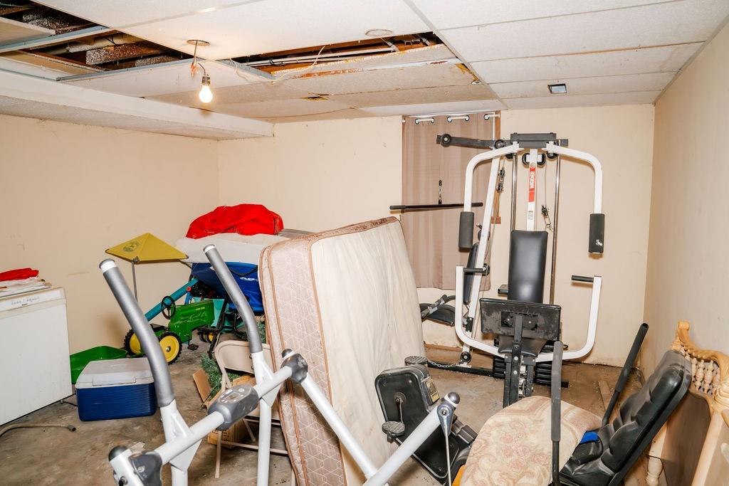 20081 Spring Hill Road Parsons, KS 67357 - Photo 21 of 35