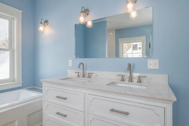 $419,000 | 131 Madison Avenue, Skowhegan, ME 04976