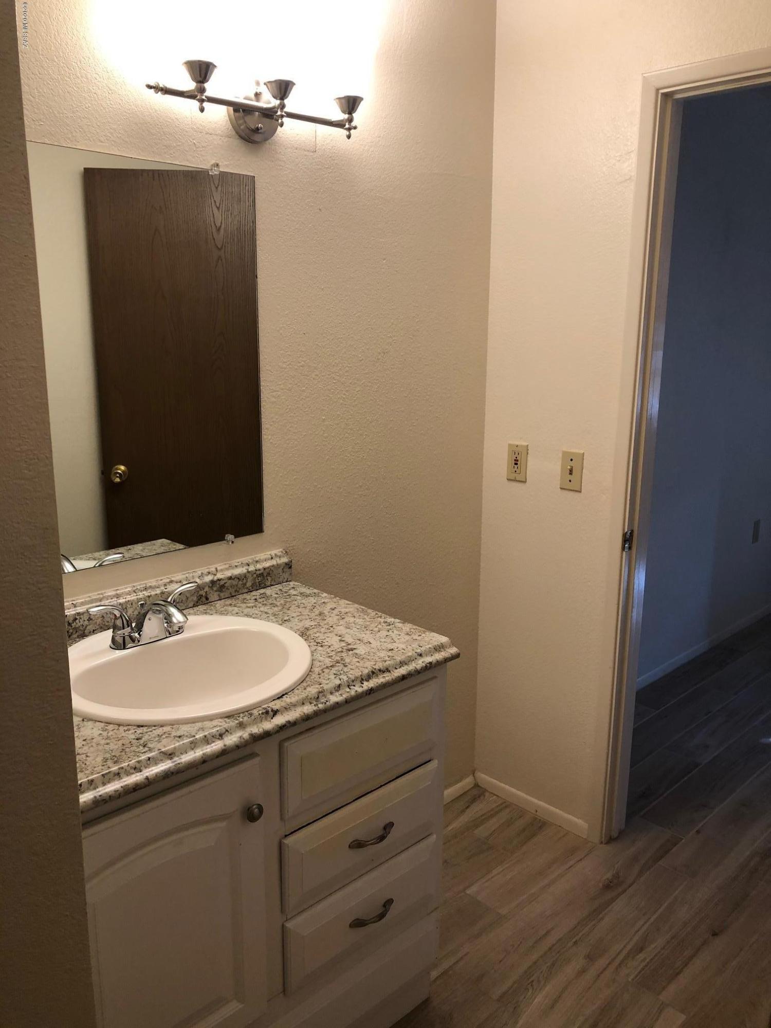 3690 North Country Club Road, Unit 1013 Tucson, AZ 85716 - Photo 4 of 20
