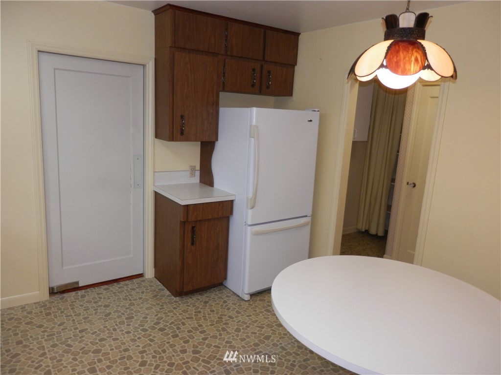 3023 Wheaton Way Bremerton, WA 98310 - Photo 12 of 23 Gallery Image 12