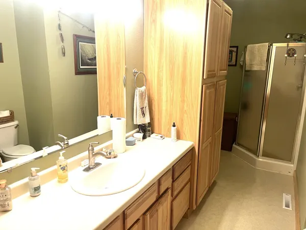 $825,000 | 38919 East Union Drive, Erskine, MN 56535